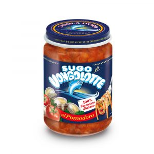 Isola Doro tomato sauce with clams 6x130g. Can be poured directly on hot pasta to release all of it's fragrance and taste. 