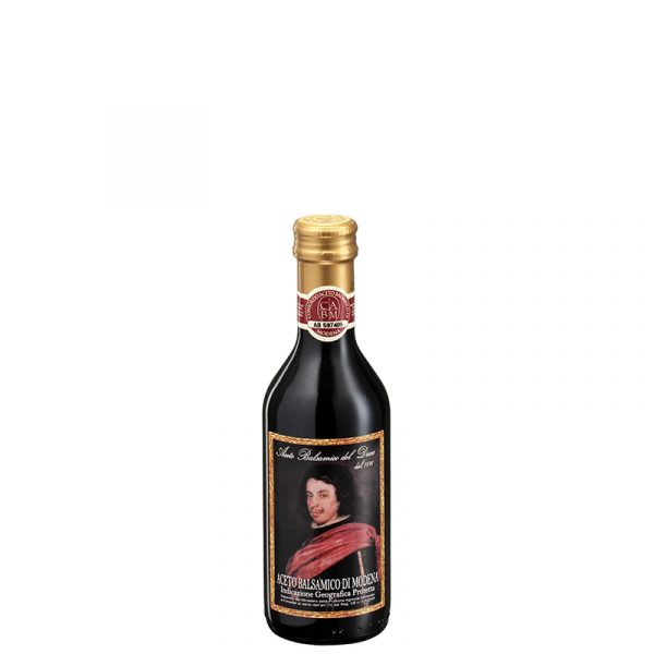 Del Duca balsamic vinegar. The subtle fruity notes and the good sweet and sour equilibrium make it versatile and always appreciated.