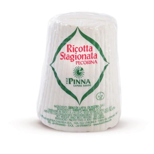 Pinna salted ricotta montella. Salted and matured sheep ricotta. Ideal consistency for grating. The flavour is sapid and intense.
