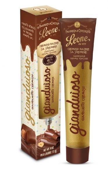 Leone Gianduioso cream tube uses 45% Piedmont premium hazelnuts content to give its delicious taste. Suitable for Vegans.