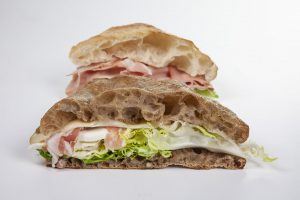 SCROCCHIARELLA SANDWICH Classi 20x52cm 7x600g. New products available online now. Order online now at cibosano.co.uk