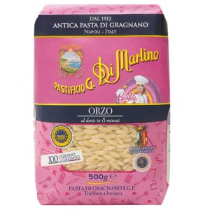 DI MARTINO BARBIE ORZO 12x500g. Among the most common, we point out the barley with vegetables and cheese, the cold barley with tuna and olives and the barley risotto with courgettes and shrimps.