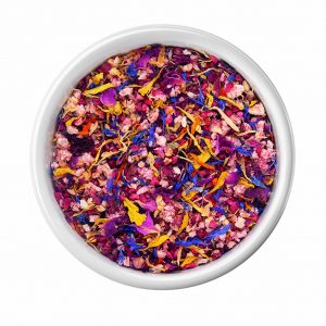 DEMETRA FRUIT&FLOWERS MIX DECORATION 50g TUB. Balanced mix of freeze-dried fruits and dried flower petals with a sweet and sour flavour. Ready-to-use, it is suitable for garnishing desserts, ice cream and fruits.